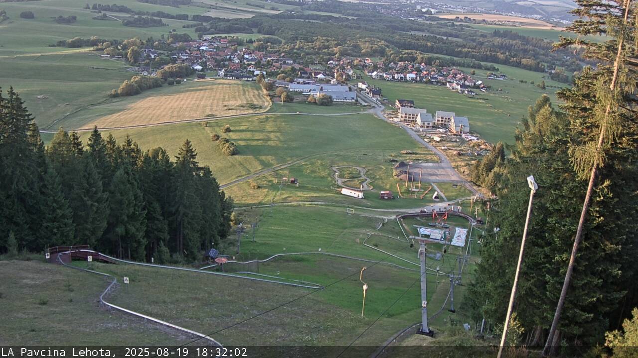 LA Pavčina Lehota